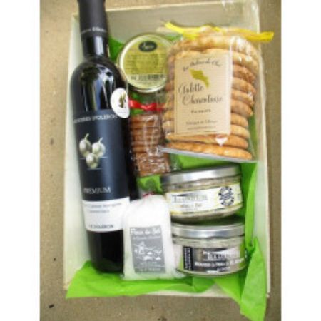 Colis de Noel Gourmand La ronde des saveurs chez Terre et Mer 17 à Saint Trojan les Bains